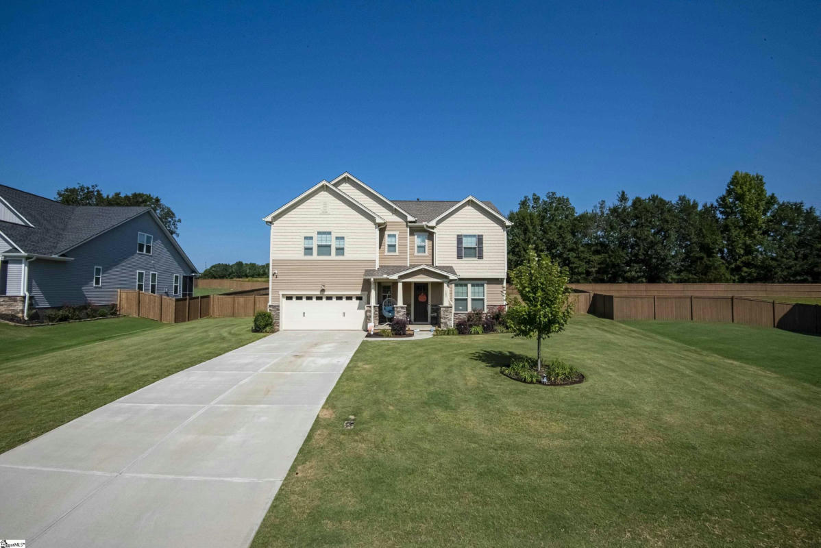 122 TRACKER CT, EASLEY, SC 29642, photo 1 of 36