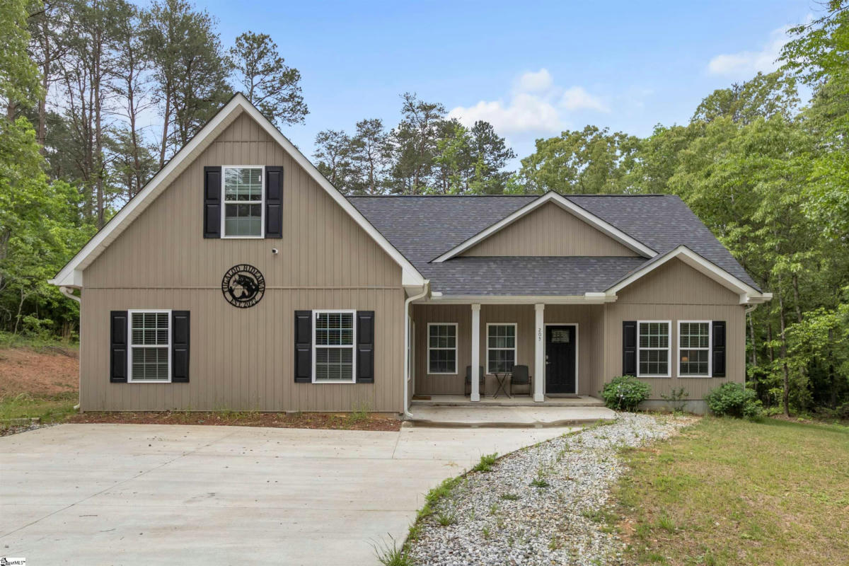 205 TABOR RAMP RD, WESTMINSTER, SC 29693, photo 1 of 34