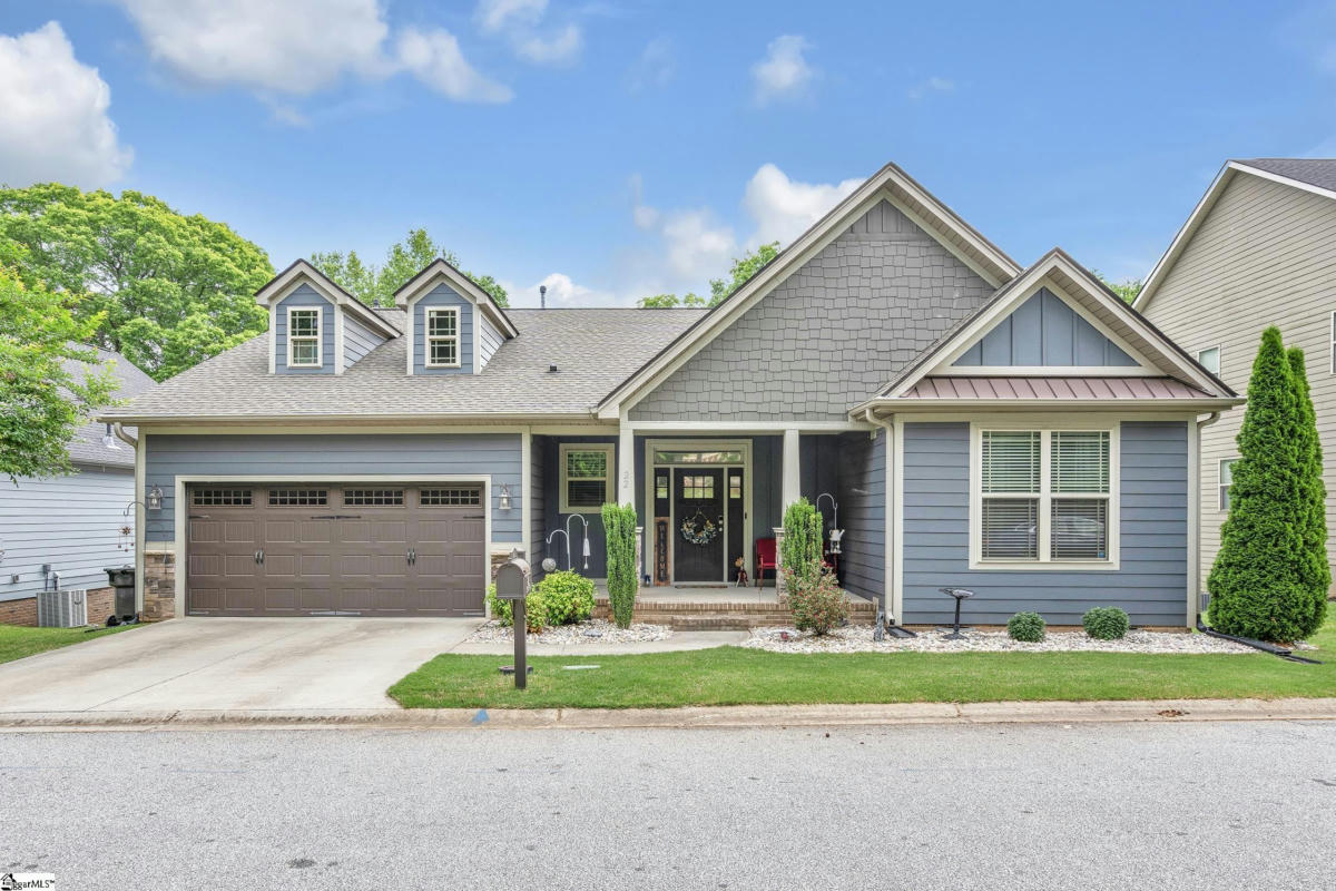 22 VERONA CIR, SIMPSONVILLE, SC 29681, photo 1 of 25